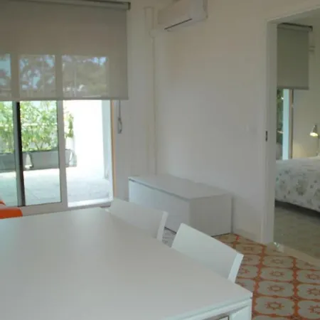 Spacious Flat By The ליגננו סביאדורו