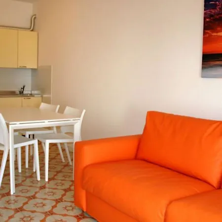 Apartment Spacious Flat By The *